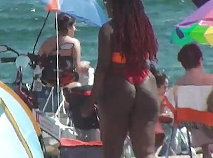 Black curvy MILF amazing voyeur video