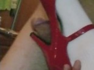 Teen Mommy Plays with Her New High Heels