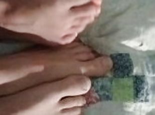 Hall of Famer and Hall of famers fiance feet