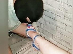 Lick your cum from my toes and shoe