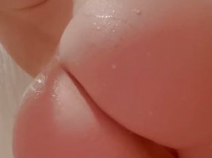 Wet pussy in shower